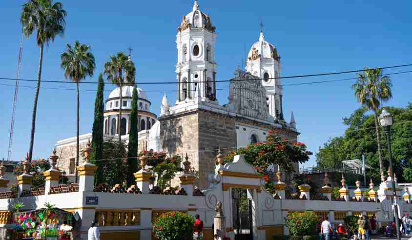 Hoteles en Tlaquepaque