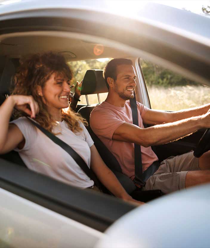 ¿Cómo planificar un viaje seguro en carretera? 