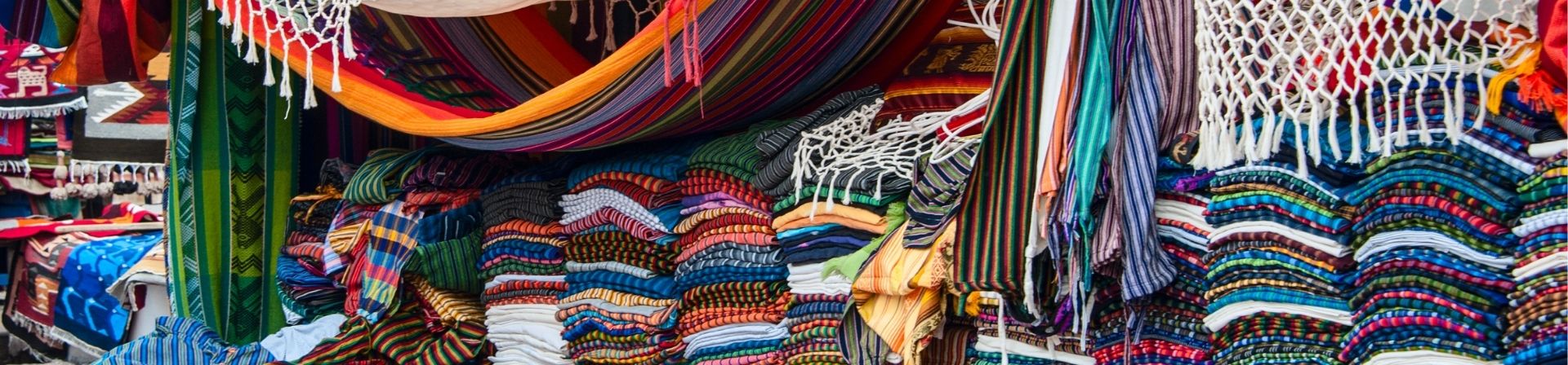 Descubre Otavalo: Cultura, Aventura y Naturaleza al Alcance de Tu Mano con Localiza Rent a Car Ecuador