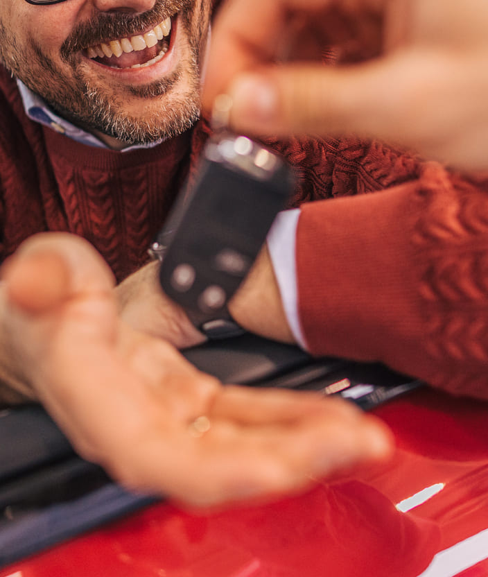 Como Alugar Carro Barato na Alta Temporada: 10 Dicas de Especialista