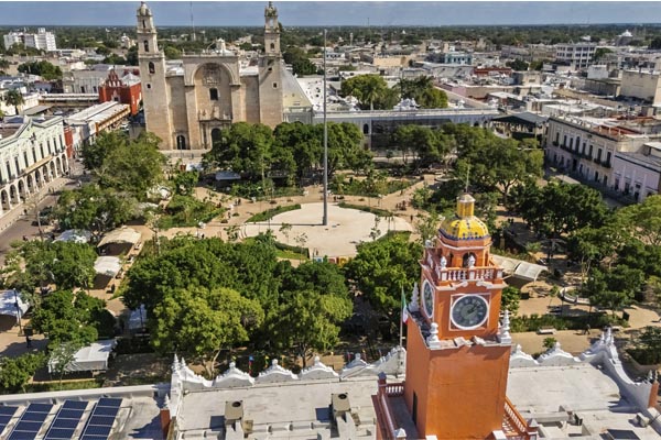 Explora Mérida con total libertad tras el volante de un auto rentado en Localiza