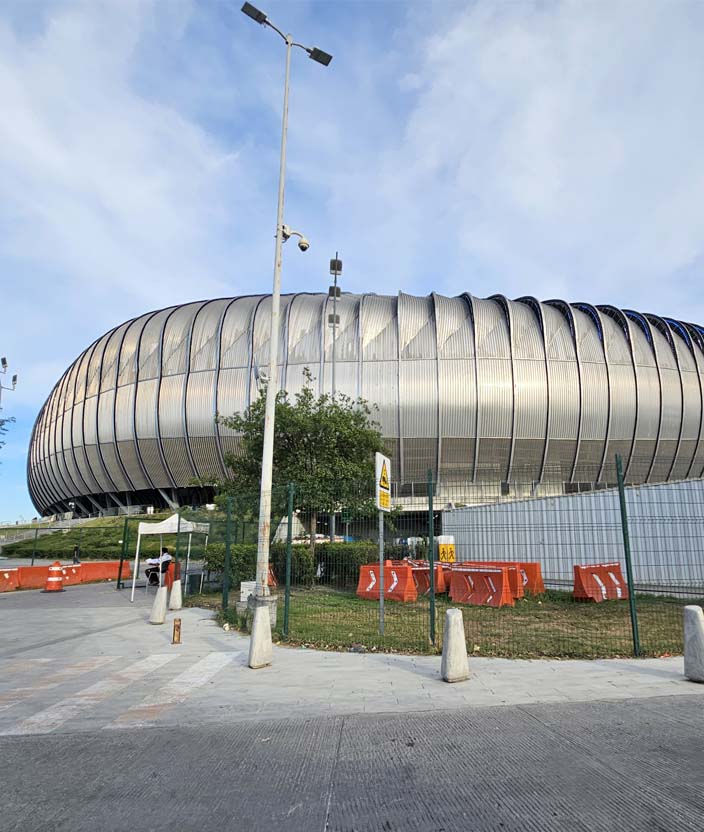 Desde el Estadio BBVA: Sierra de Santiago y parques naturales cercanos para recorrer en auto