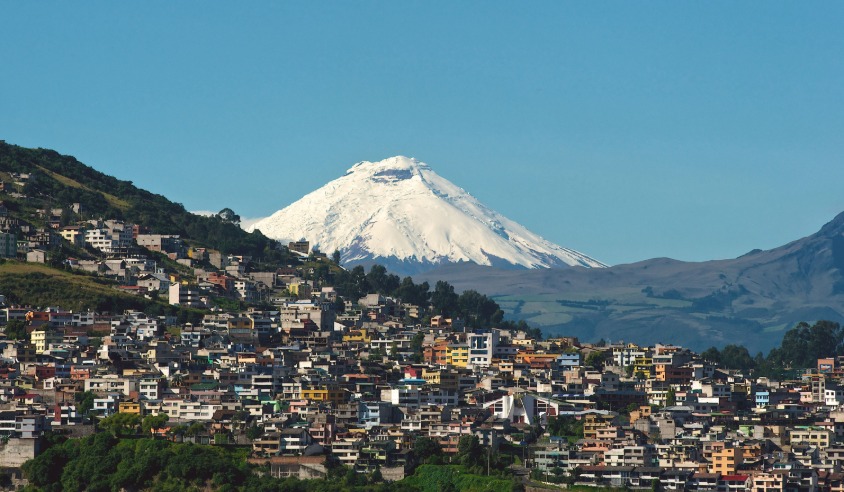 Viajar a Ecuador desde Colombia: requisitos y consejos